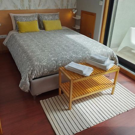 Top Floor Apartment With Sunny Balconies Porto Exterior foto
