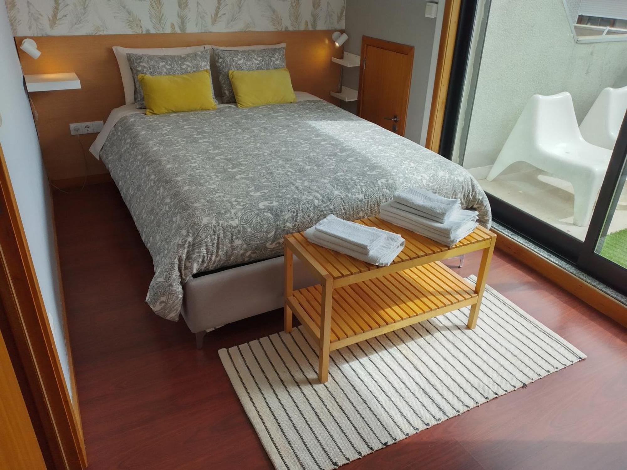 Top Floor Apartment With Sunny Balconies Porto Exterior foto